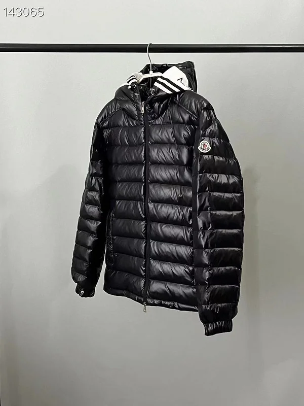 Moncler sz1-5 26yr170 (9)